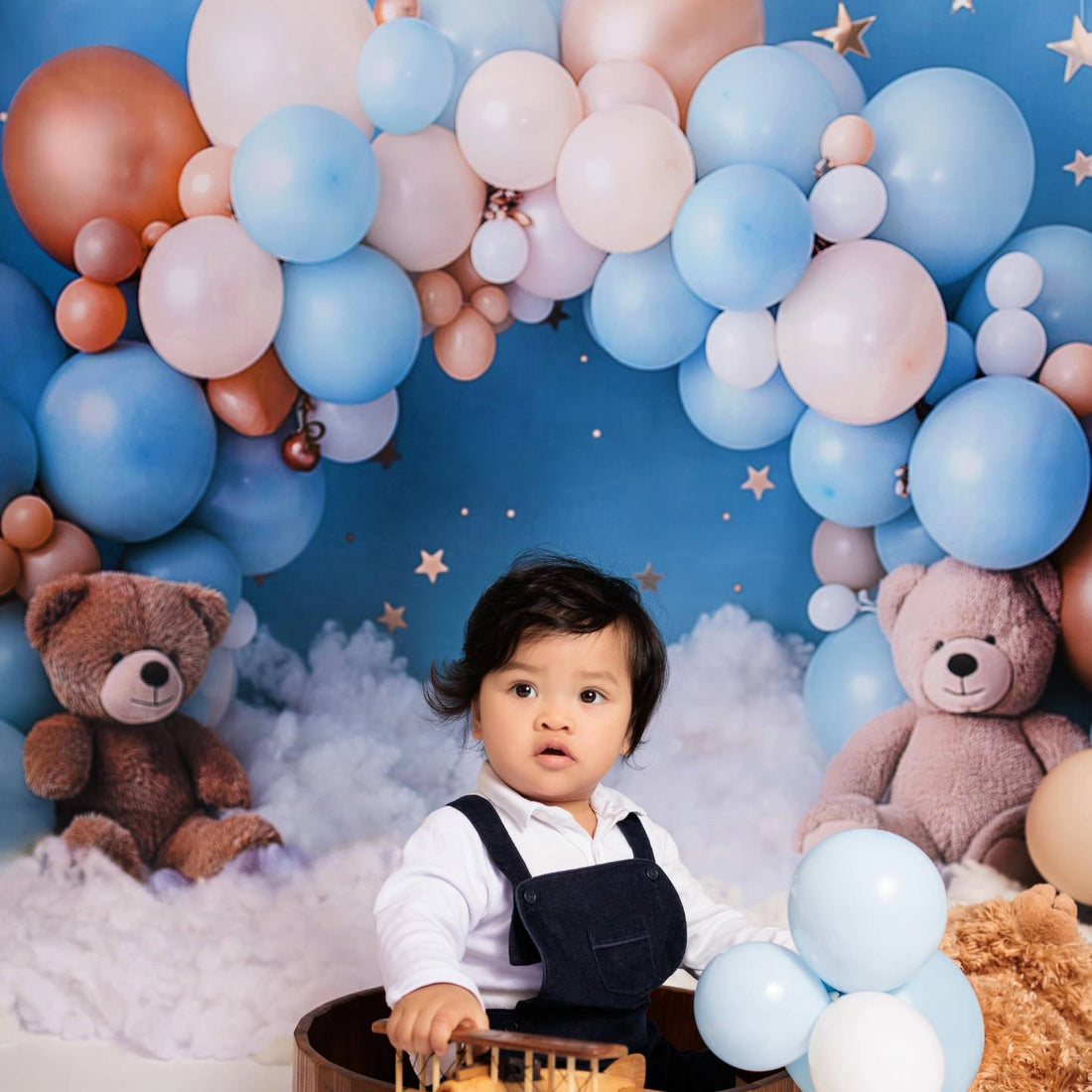 Avezano Blue Balloon Arch and Teddy Bear Photography Background