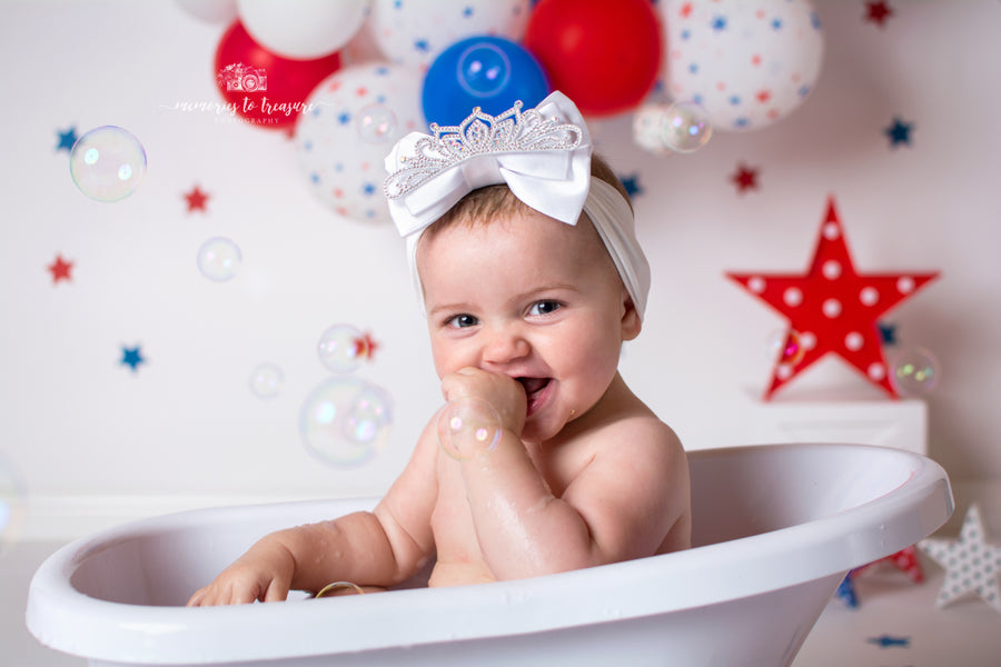 Avezano Independence Day Balloon Party Baby First Birthday Backdrop for Photography By Paula Easton