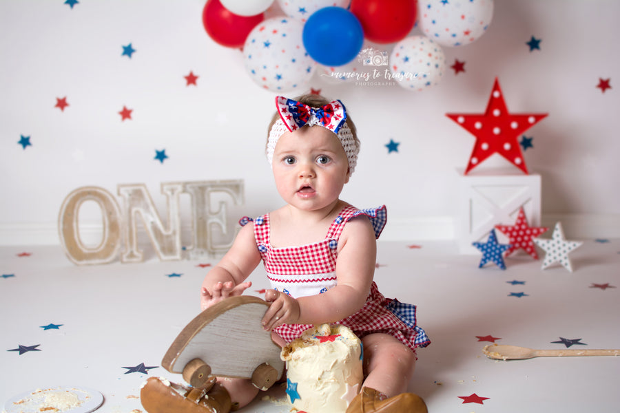 Avezano Independence Day Balloon Party Baby First Birthday Backdrop for Photography By Paula Easton