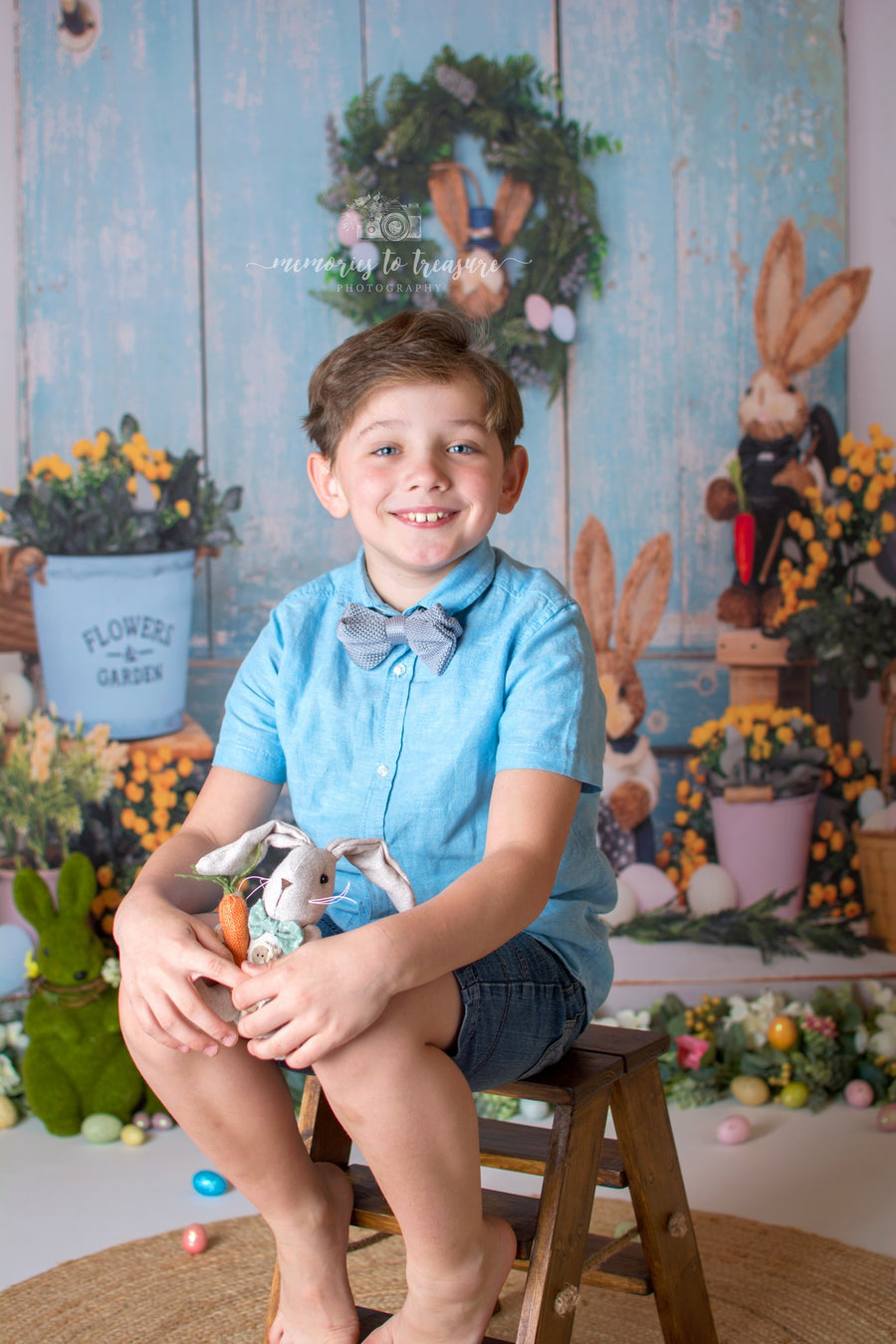 Avezano Easter Blue Wooden Door and Rabbit Photography Backdrop