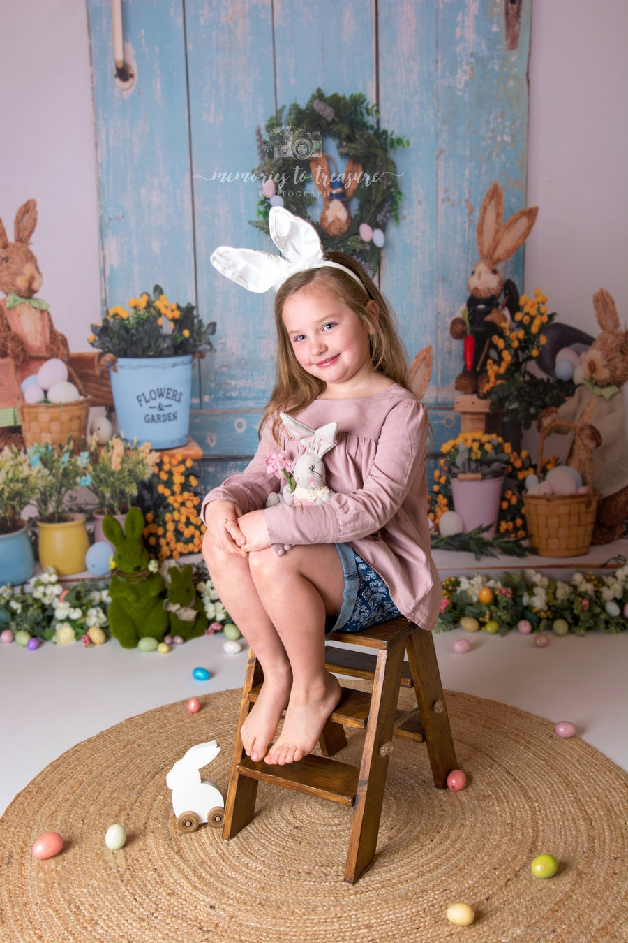 Avezano Easter Blue Wooden Door and Rabbit Photography Backdrop